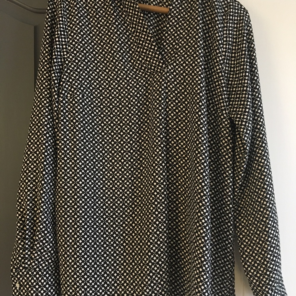 Black and white blouse
